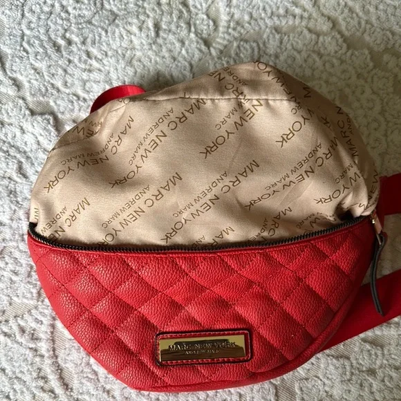 Marc New York Red Quilted Crossbody Bag - Picture 6 of 11